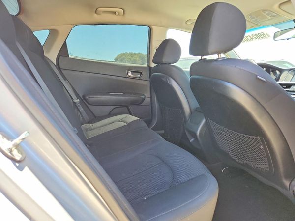 2019 KIA OPTIMA LX, S