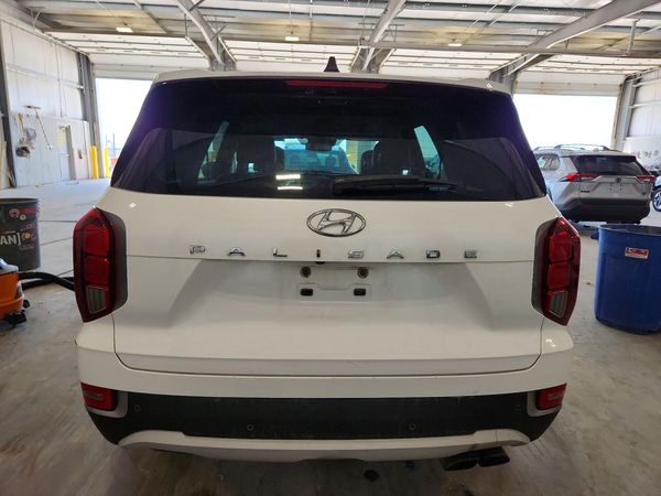 2020 HYUNDAI PALISADE SEL w/ Premium Pkg