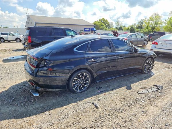 2020 HYUNDAI SONATA