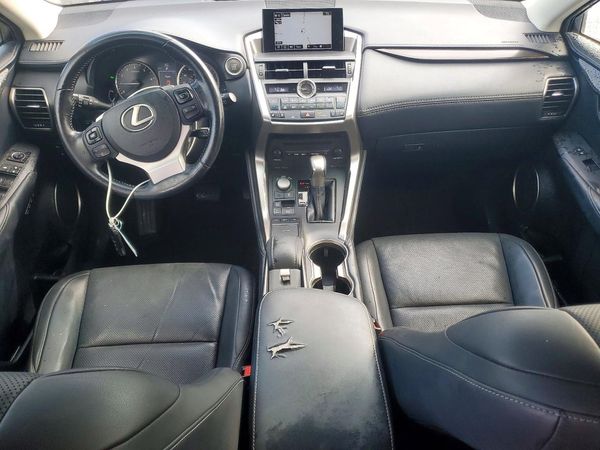 2015 LEXUS NX 200t Luxury