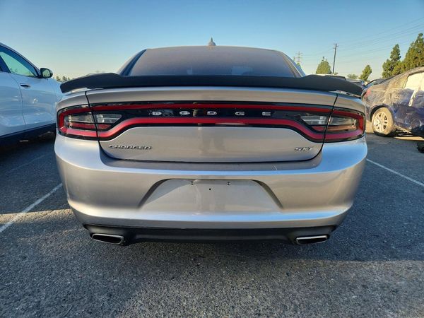 2016 DODGE CHARGER SXT