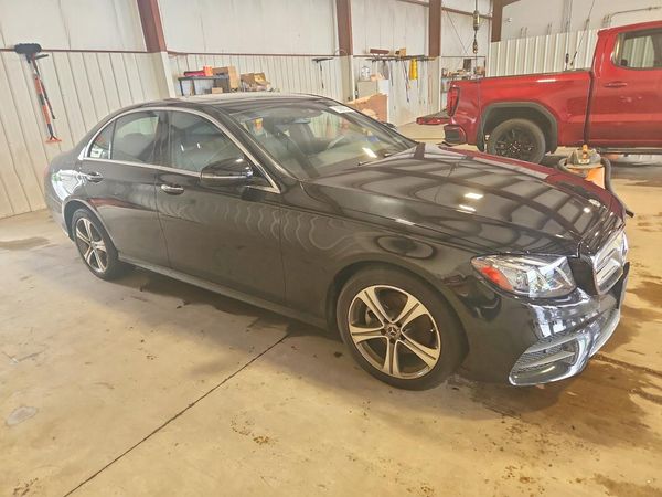 2019 MERCEDES-BENZ E E300-4M