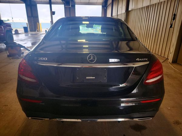 2019 MERCEDES-BENZ E E300-4M