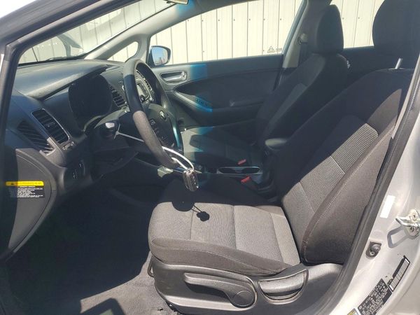 2018 KIA FORTE LX Base