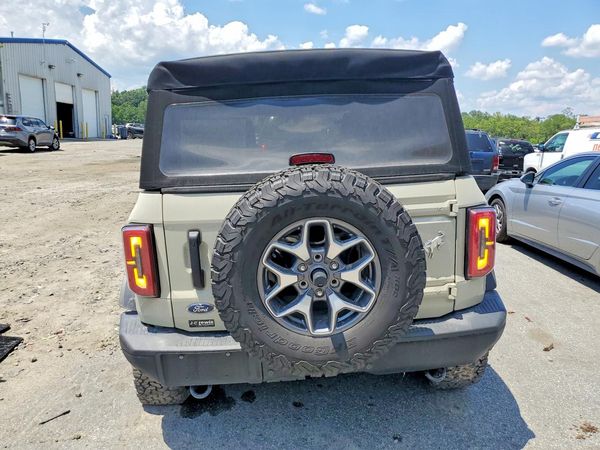 2025 FORD BRONCO Badlands