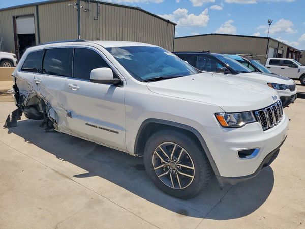 2020 JEEP GRAND CHEROKEE LAREDO 4X2