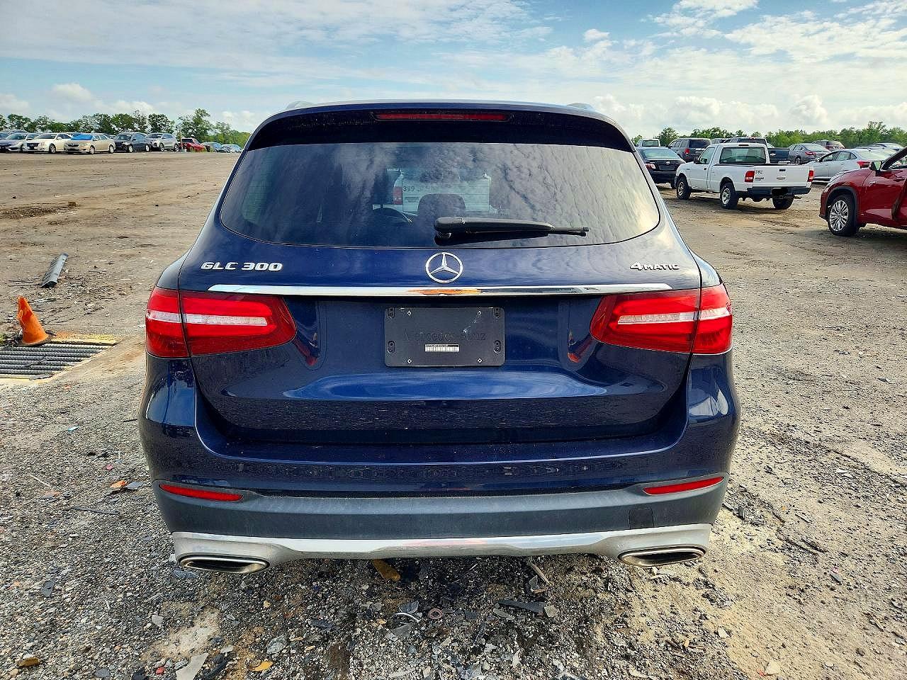 2019 MERCEDES-BENZ GLC GLC 300-4M