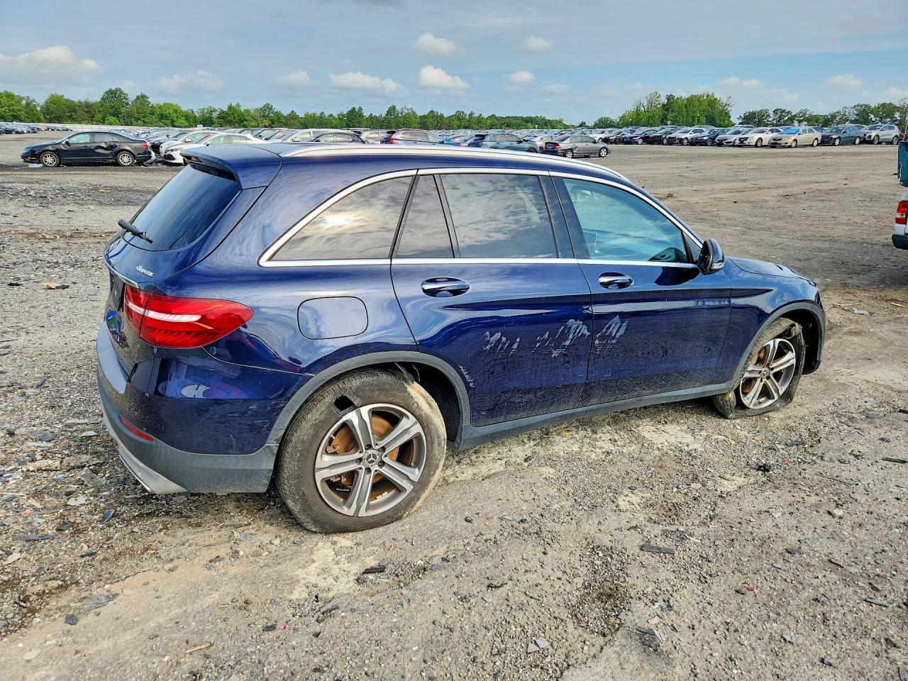 2019 MERCEDES-BENZ GLC GLC 300-4M