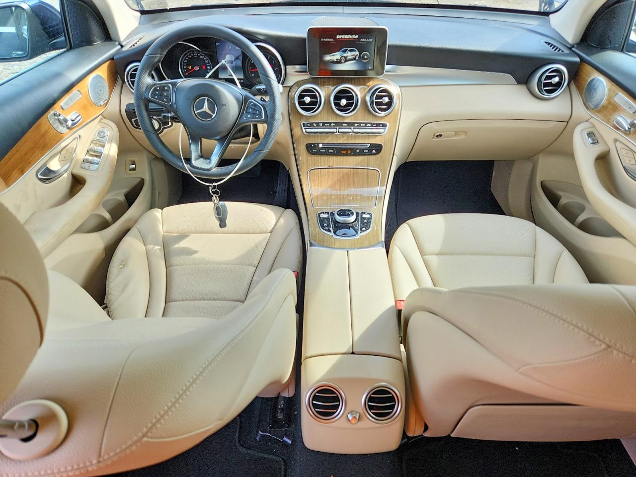 2019 MERCEDES-BENZ GLC GLC 300-4M