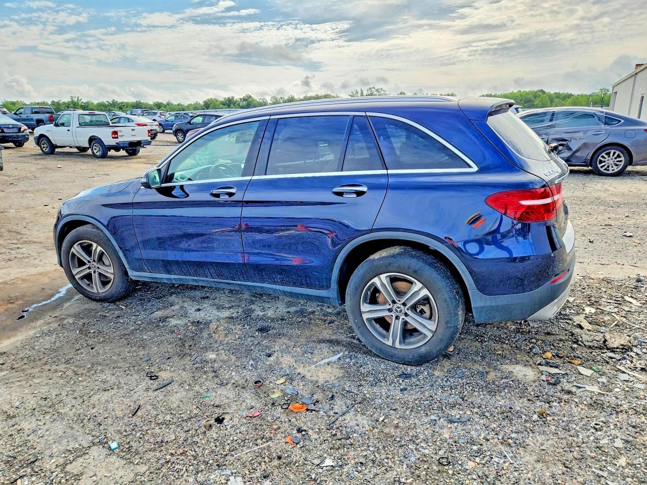 2019 MERCEDES-BENZ GLC GLC 300-4M