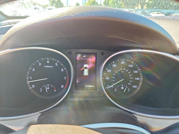 2018 HYUNDAI SANTA FE SE Premium pkg