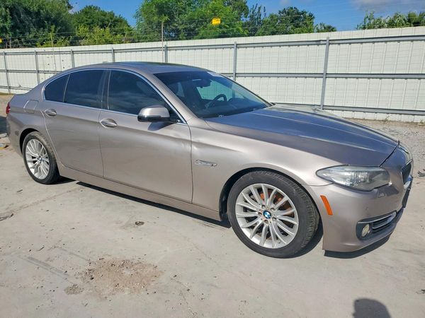 2015 BMW 528