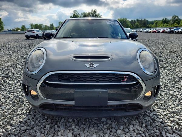 2017 MINI COOPER