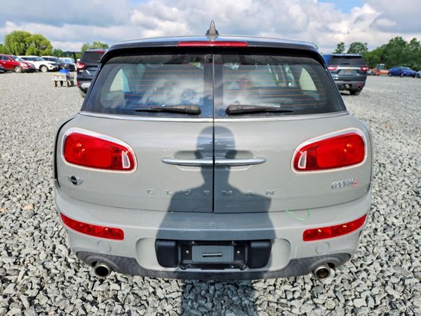 2017 MINI COOPER