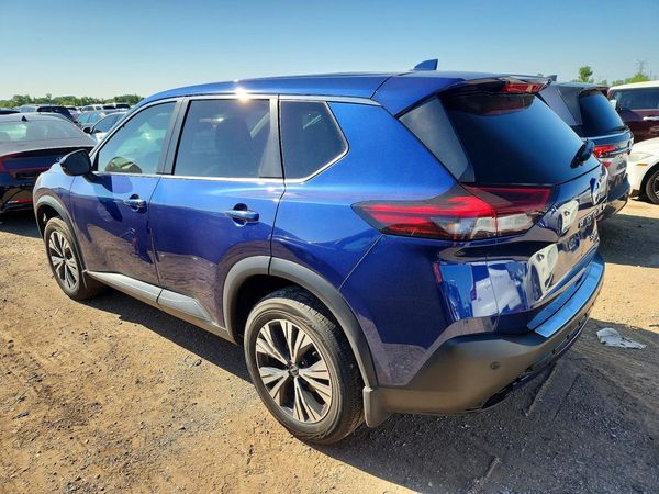 2022 NISSAN ROGUE SV