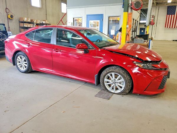 2025 TOYOTA CAMRY