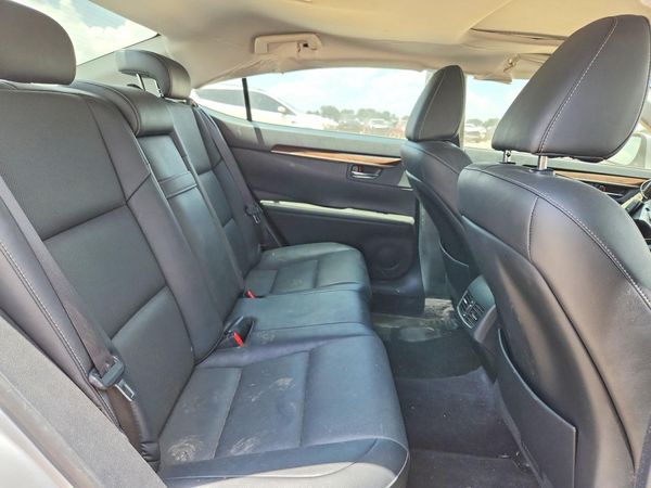 2014 LEXUS ES 350