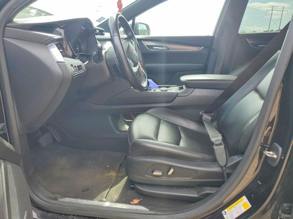 2021 CADILLAC XT5 Luxury