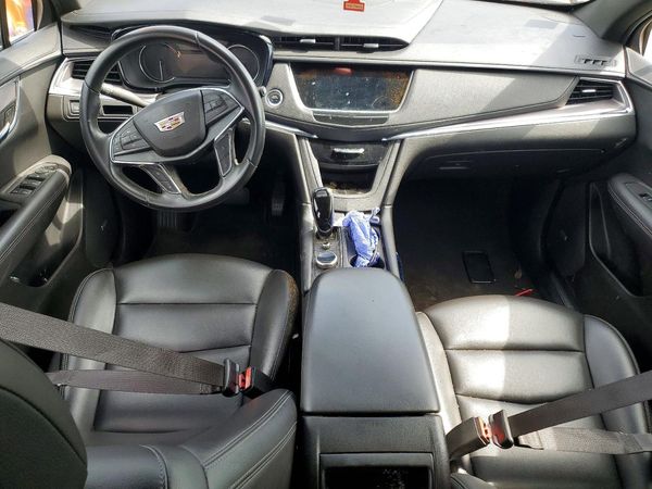 2021 CADILLAC XT5 Luxury
