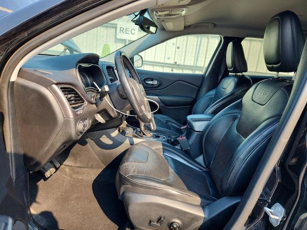 2019 JEEP CHEROKEE LIMITED FWD
