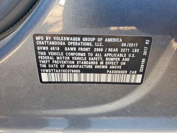 2017 VOLKSWAGEN PASSAT R-Line