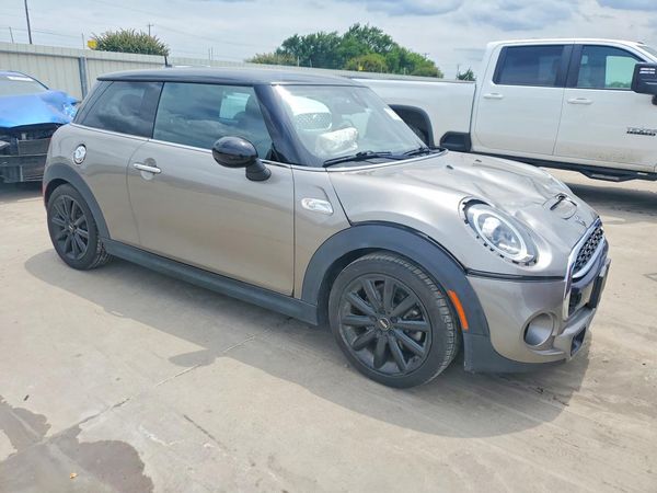 2019 MINI COOPER
