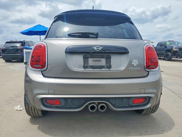 2019 MINI COOPER