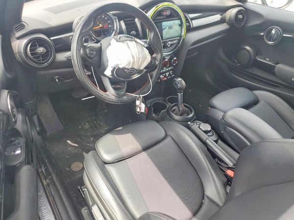 2019 MINI COOPER