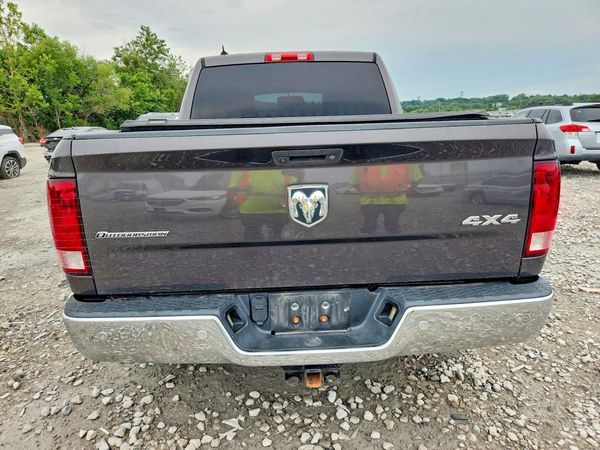 2014 RAM 1500 SLT
