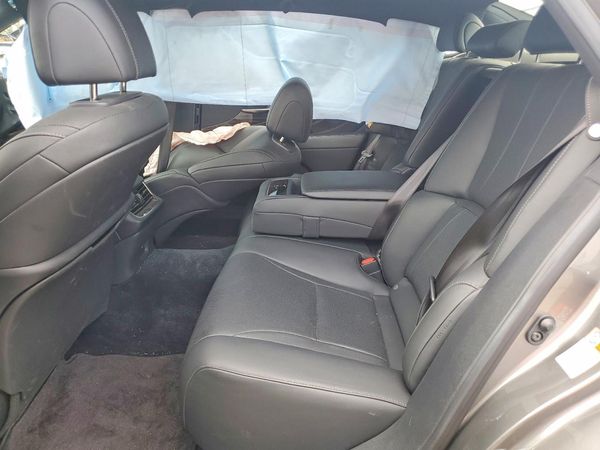 2019 LEXUS LS 500