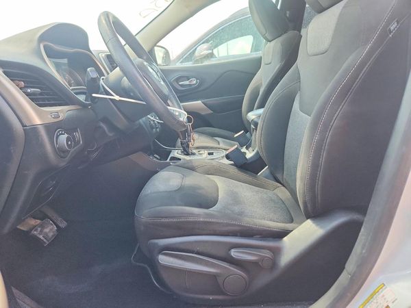 2018 JEEP CHEROKEE LATITUDE FWD