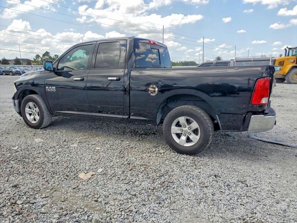 2013 RAM 1500 SLT