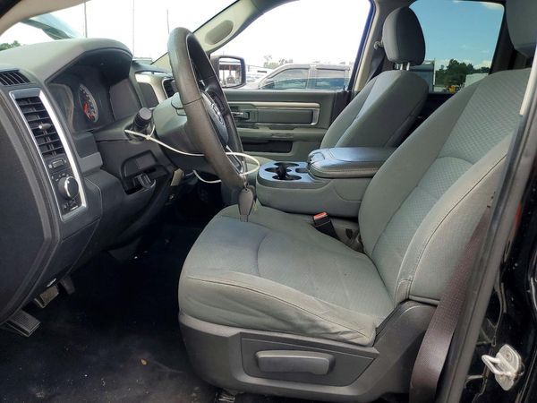 2013 RAM 1500 SLT