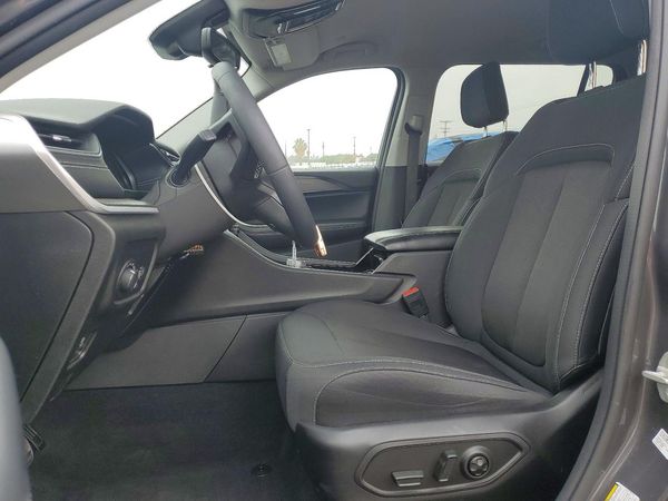2023 JEEP GRAND CHEROKEE L LAREDO 4X4