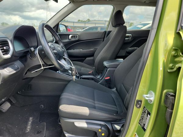 2023 HYUNDAI VENUE SEL, Limited