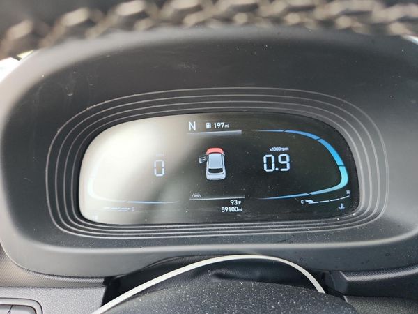 2023 HYUNDAI VENUE SEL, Limited