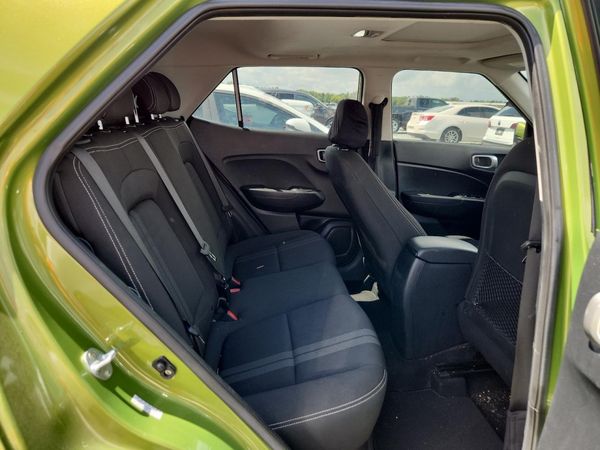 2023 HYUNDAI VENUE SEL, Limited
