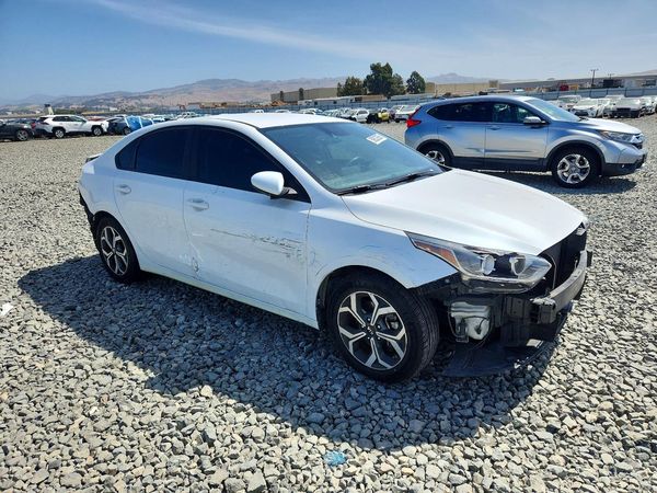 2021 KIA FORTE FE, LXS