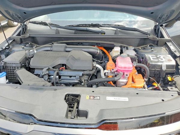 2026 KIA SPORTAGE HYBRID LT