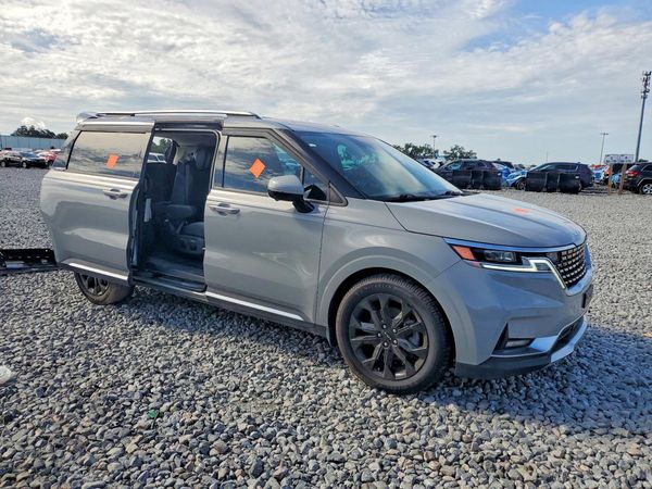 2022 KIA CARNIVAL