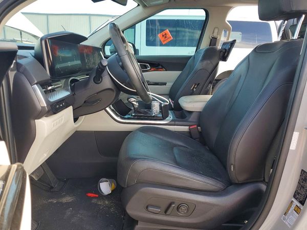 2022 KIA CARNIVAL