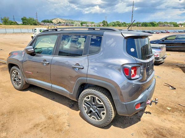 2017 JEEP RENEGADE TRAILHAWK 4X4