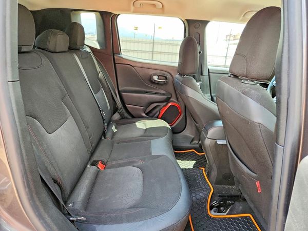 2017 JEEP RENEGADE TRAILHAWK 4X4