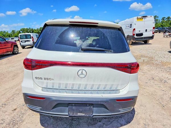 2024 MERCEDES-BENZ EQB