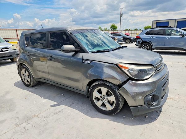 2017 KIA SOUL Base
