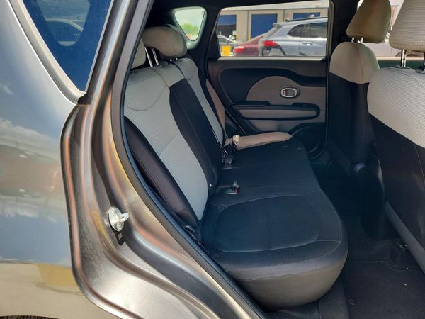 2017 KIA SOUL Base