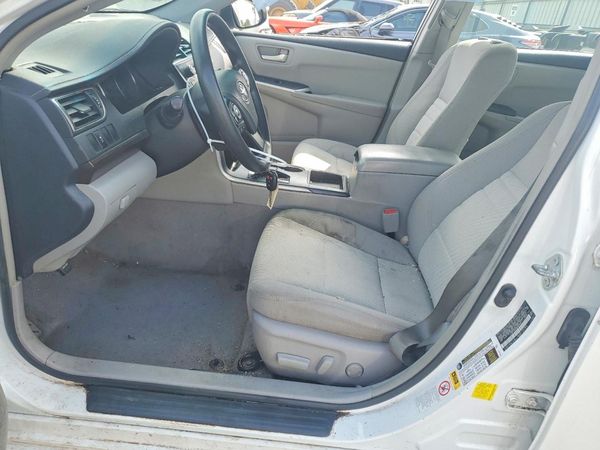 2016 TOYOTA CAMRY