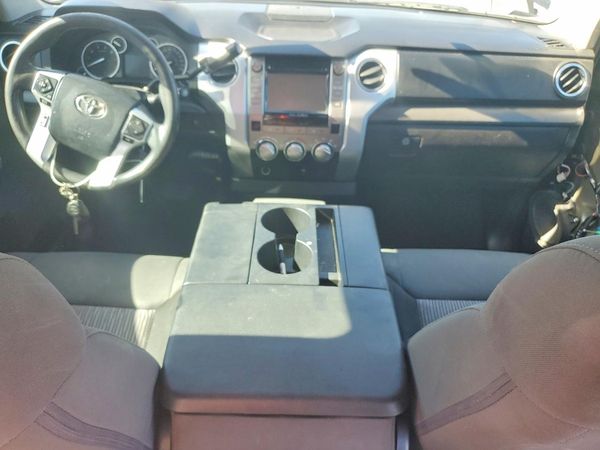 2015 TOYOTA TUNDRA SR5 Grade