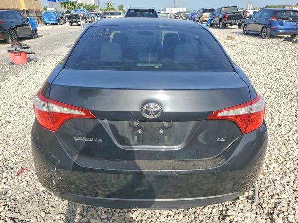 2015 TOYOTA COROLLA