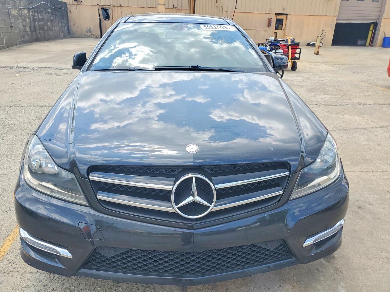 2015 MERCEDES-BENZ C C250